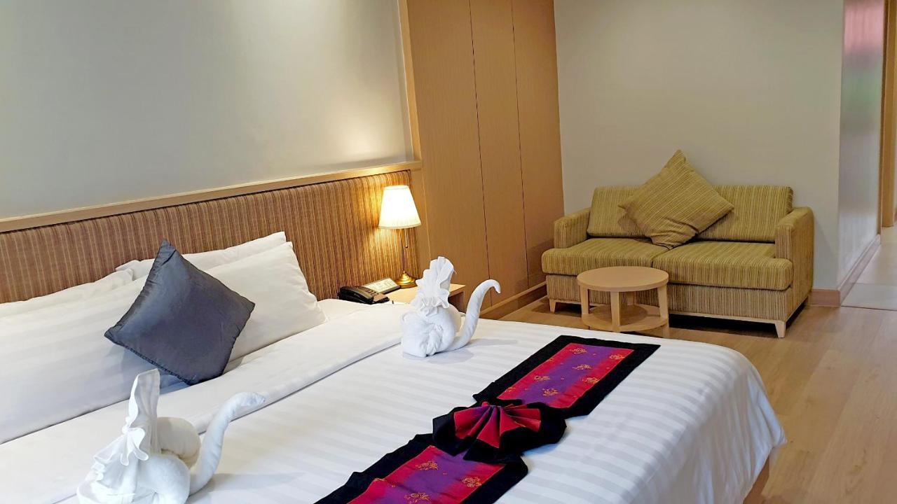 Estella Phuket Mai Khao Beach Resort Экстерьер фото