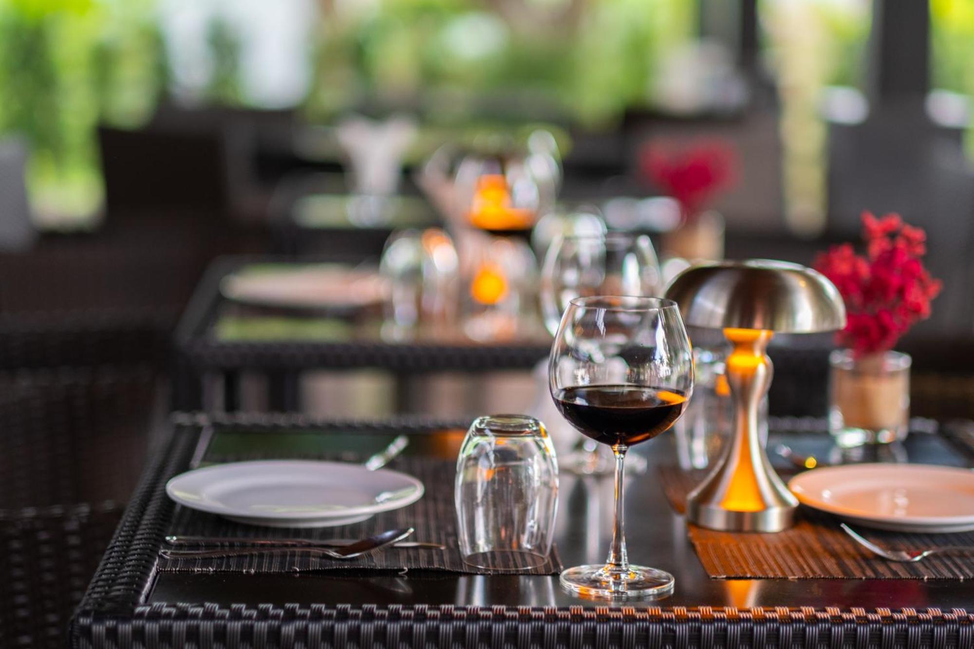 Estella Phuket Mai Khao Beach Resort Экстерьер фото