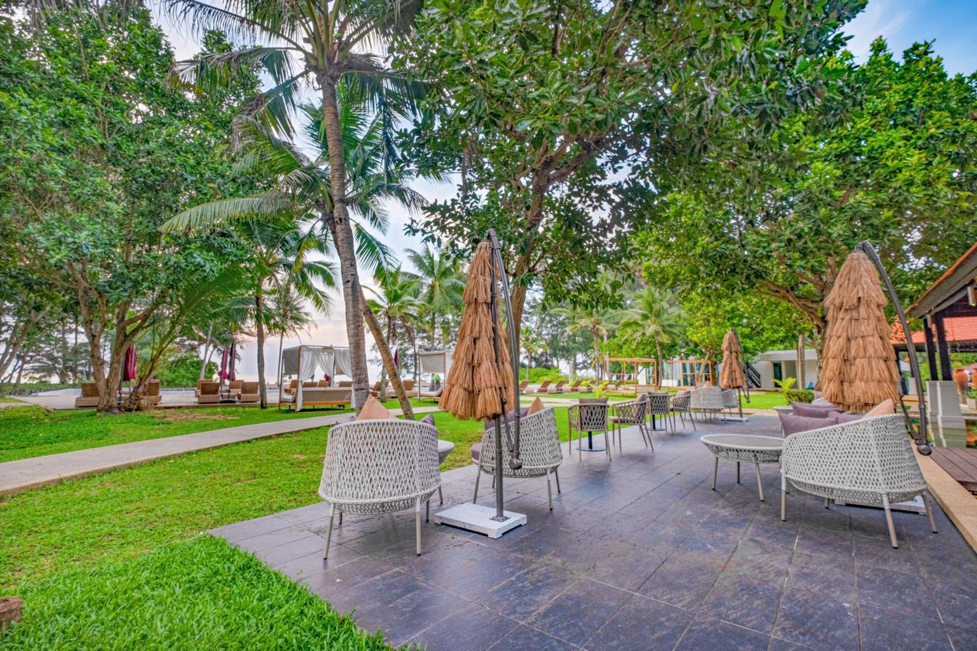 Estella Phuket Mai Khao Beach Resort Экстерьер фото