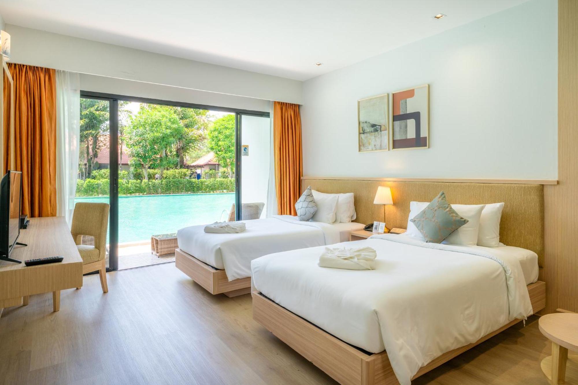 Estella Phuket Mai Khao Beach Resort Экстерьер фото